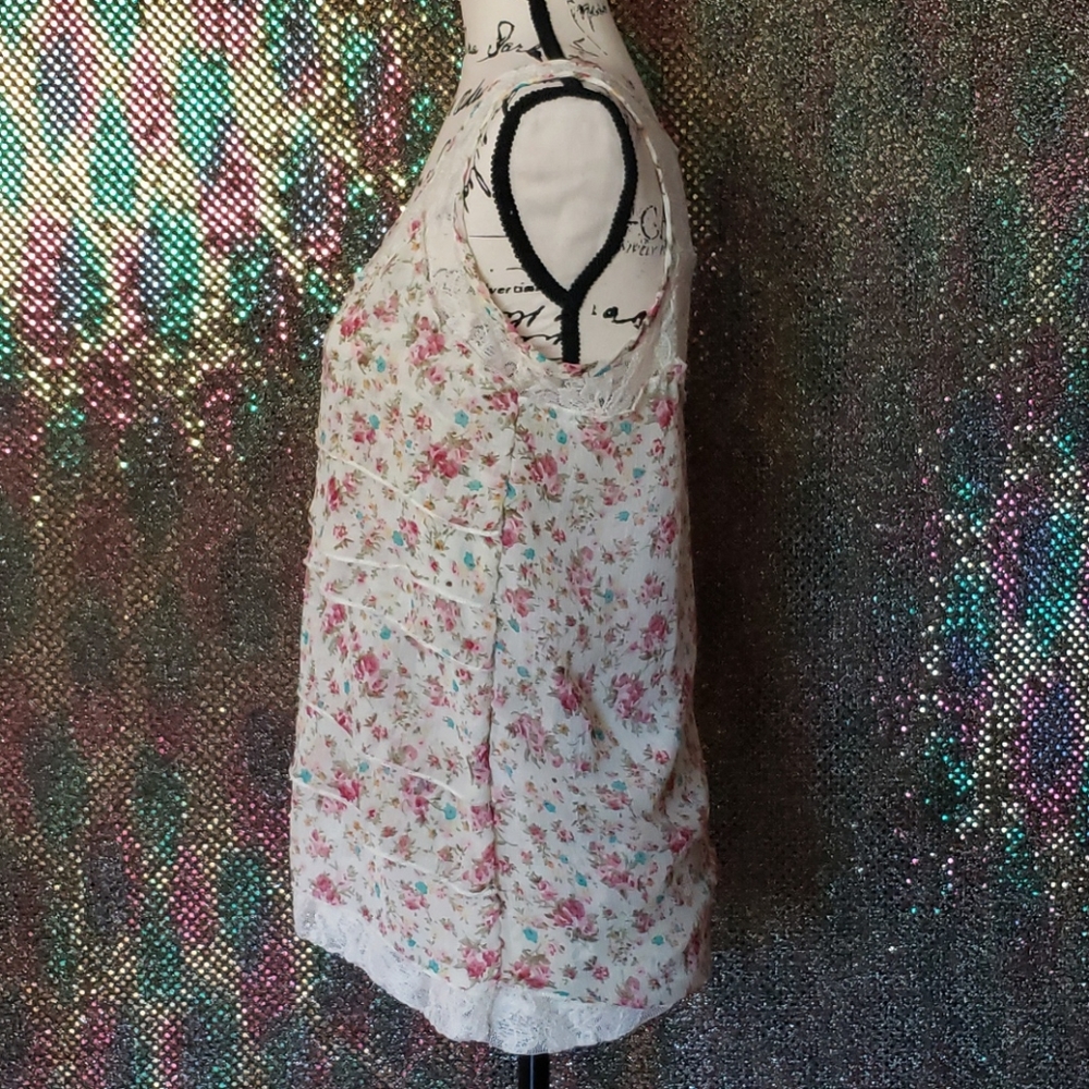 Rue21 Ruffle Tank - Picture 3 of 3